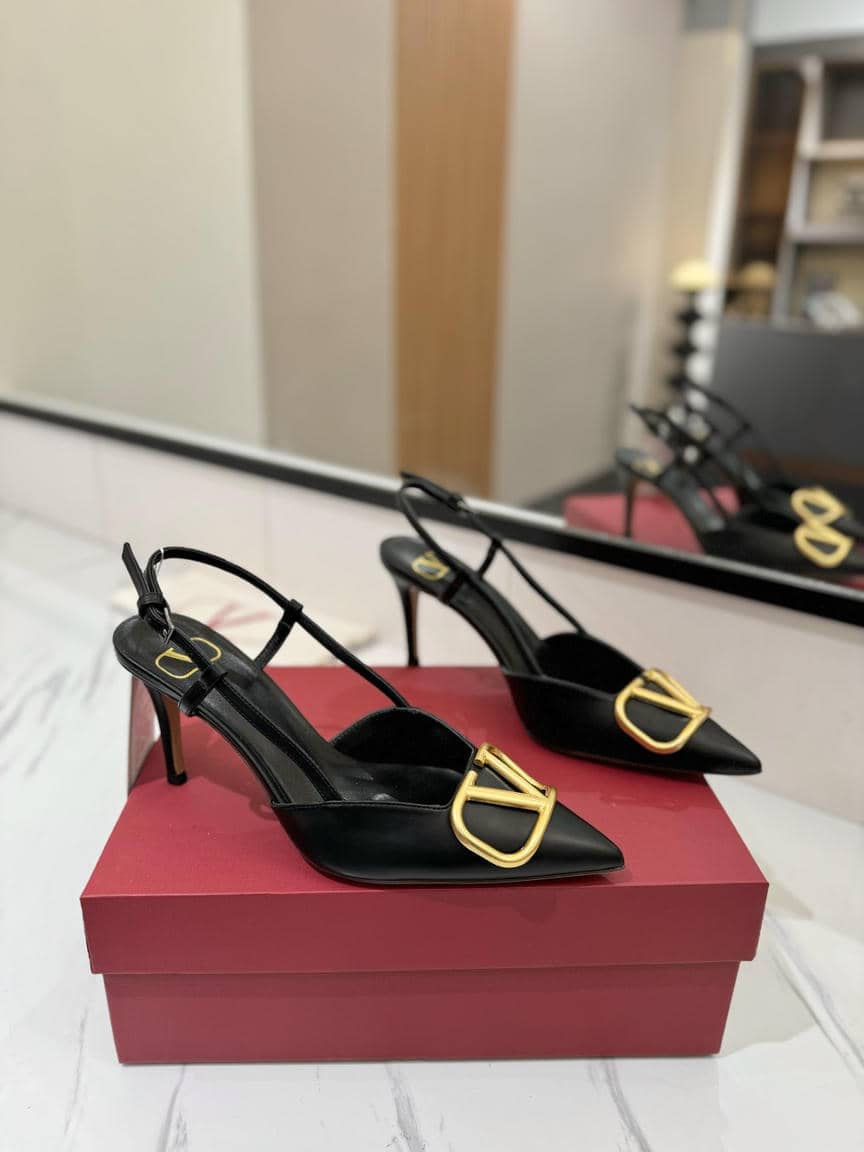 Valentino Sandal3-25